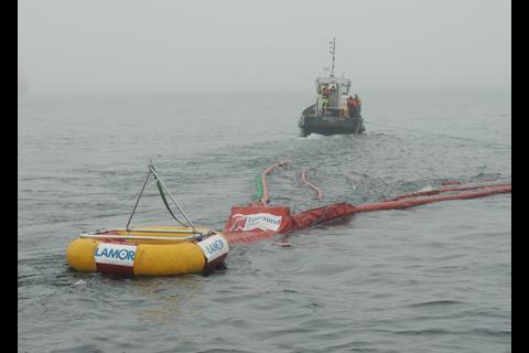 The LMOS Sweeper has a solid flotation design which ensures it is easy to deploy